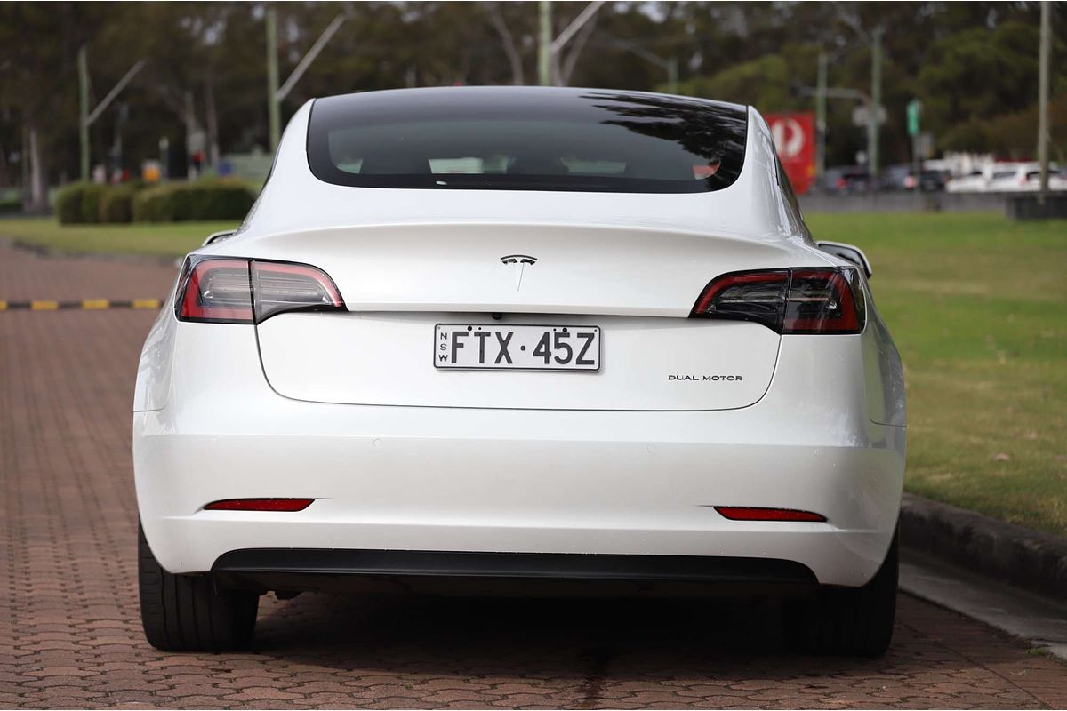 2022 Tesla Model 3 Long Range