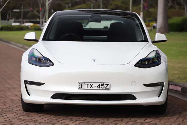2022 Tesla Model 3 Long Range
