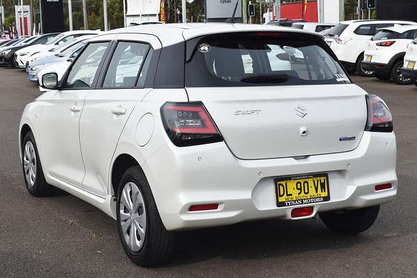 2024 Suzuki Swift Hybrid UZ