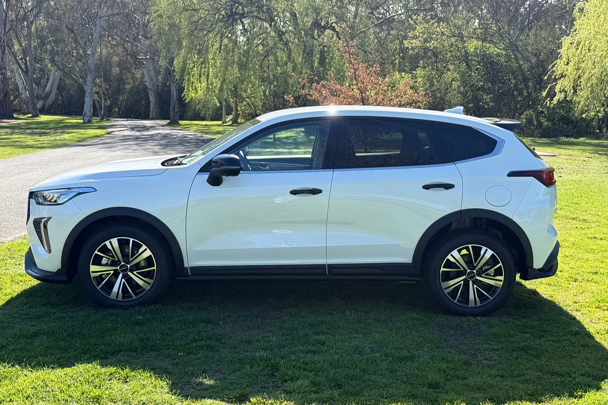 2025 GWM Haval Jolion Lux Hybrid A02