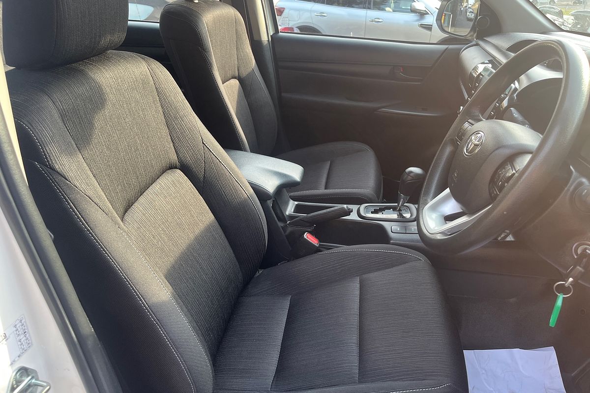 2021 Toyota Hilux SR GUN126R 4X4