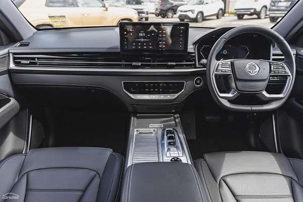 2025 KGM Rexton ELX Y461