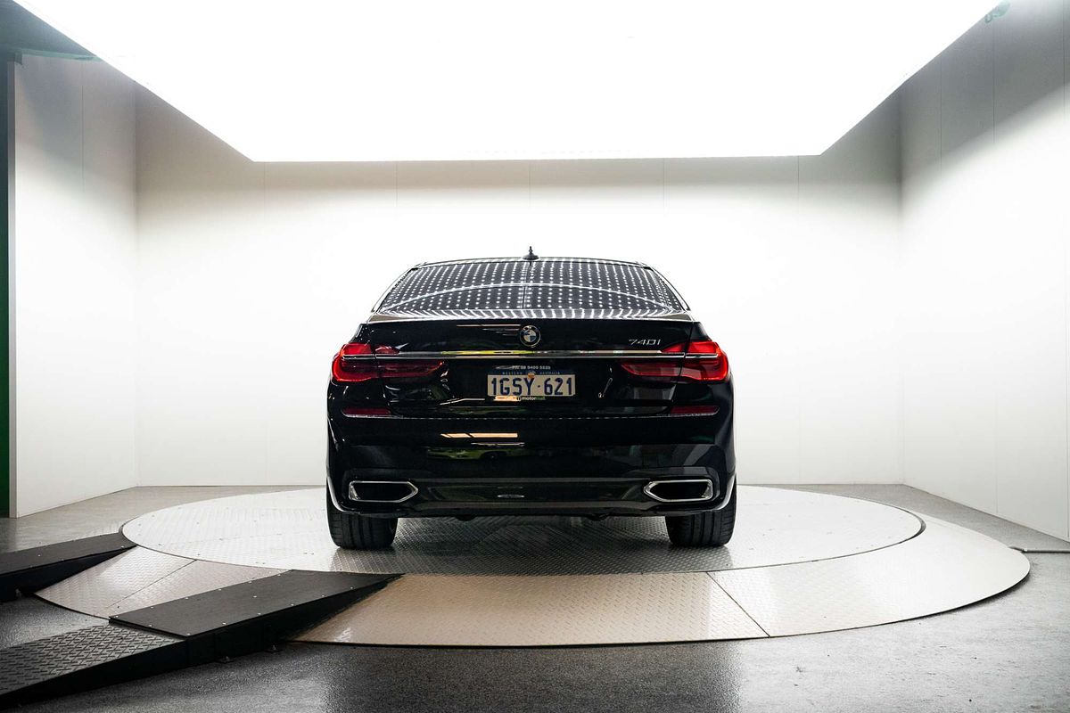 2019 BMW 7 Series 740i G11