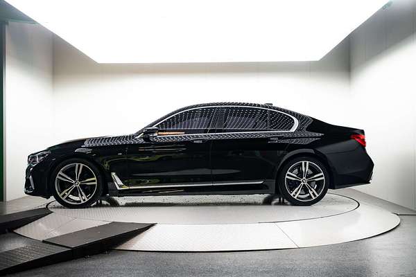 2019 BMW 7 Series 740i G11