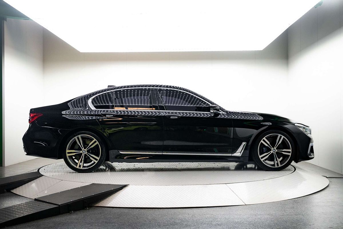 2019 BMW 7 Series 740i G11