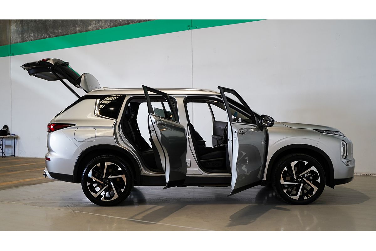2023 Mitsubishi Outlander PHEV Aspire ZM