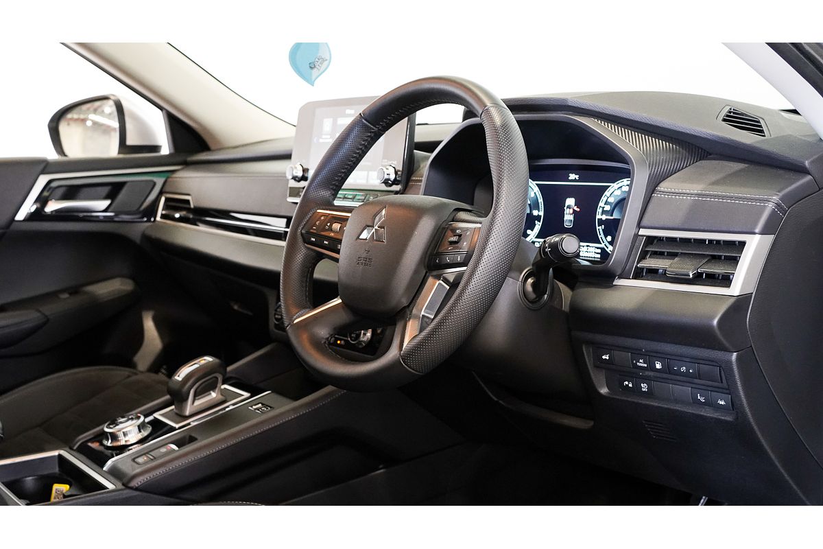 2023 Mitsubishi Outlander PHEV Aspire ZM
