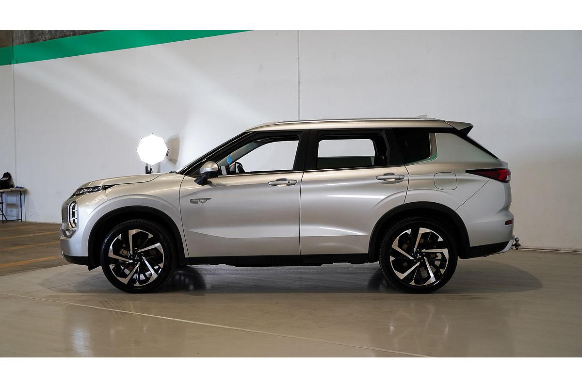 2023 Mitsubishi Outlander PHEV Aspire ZM