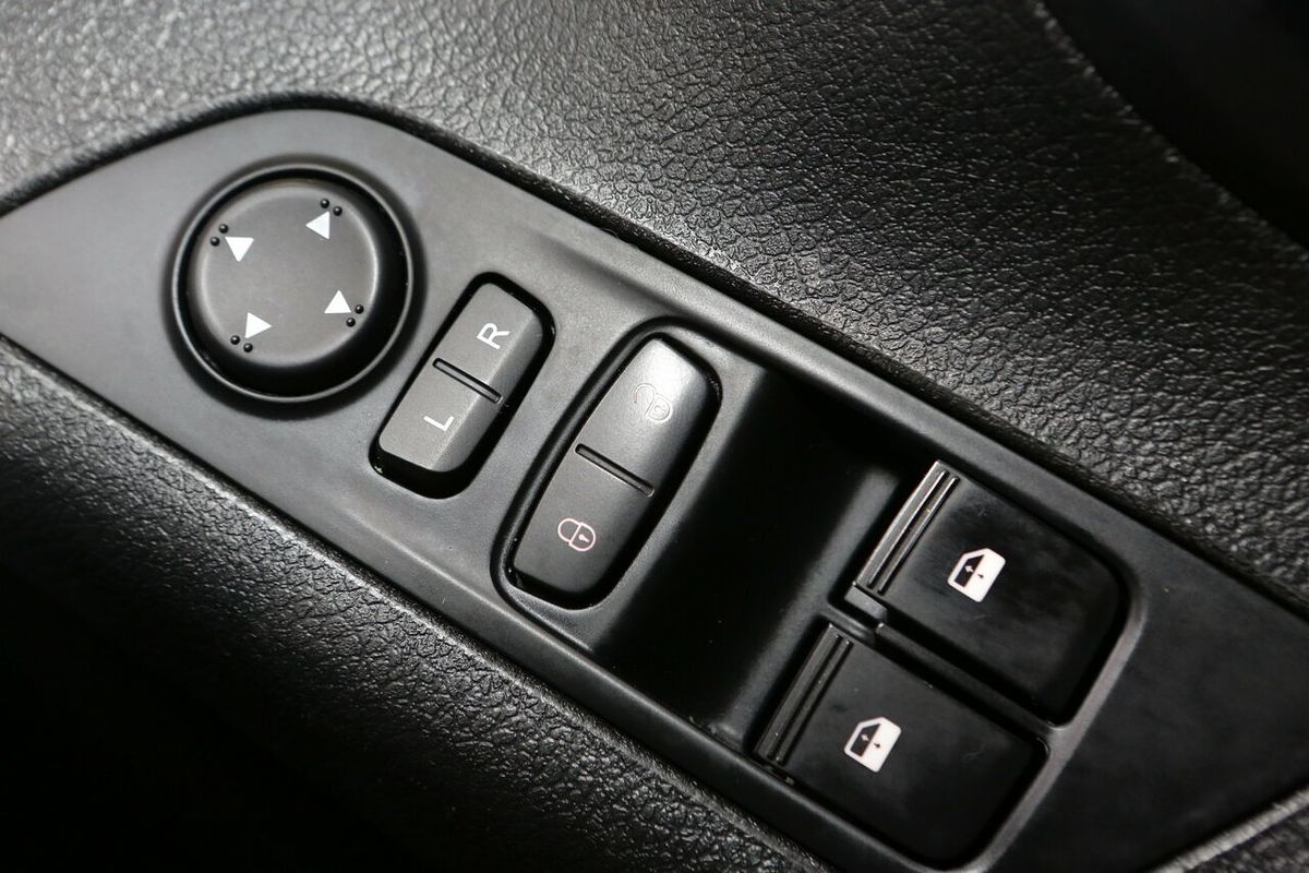 2022 LDV G10 + SV7C