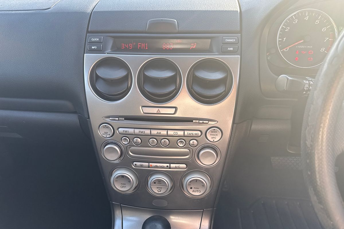 2003 Mazda 6 Luxury Sports GG Series 1