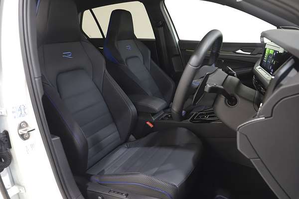 2024 Volkswagen Golf R 8