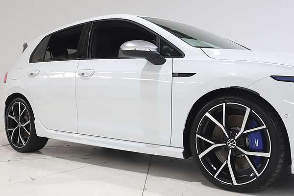 2024 Volkswagen Golf R 8