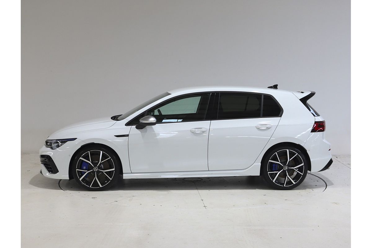2024 Volkswagen Golf R 8