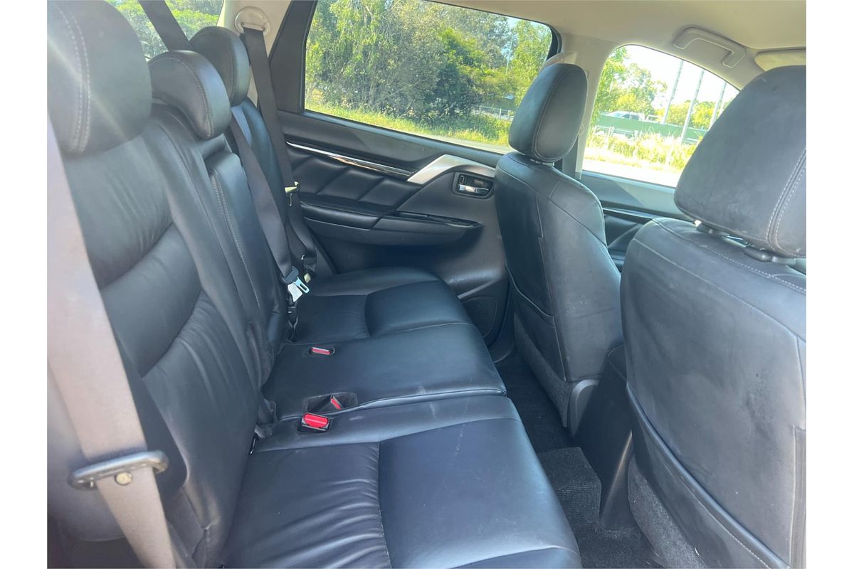 2016 Mitsubishi Pajero Sport GLS QE