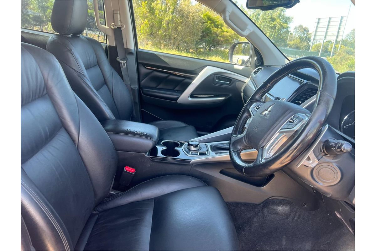 2016 Mitsubishi Pajero Sport GLS QE