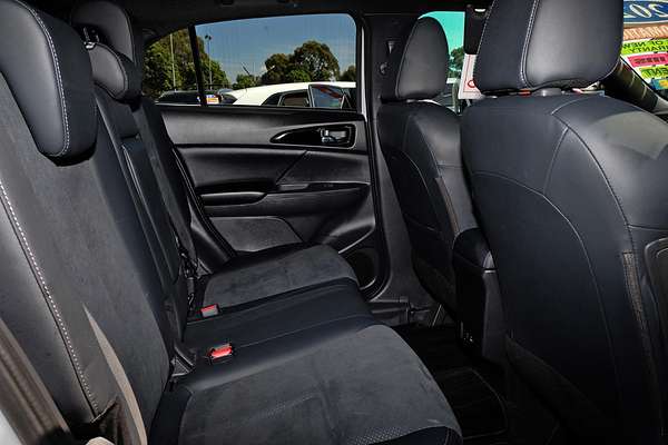 2023 Mitsubishi Eclipse Cross LS YB