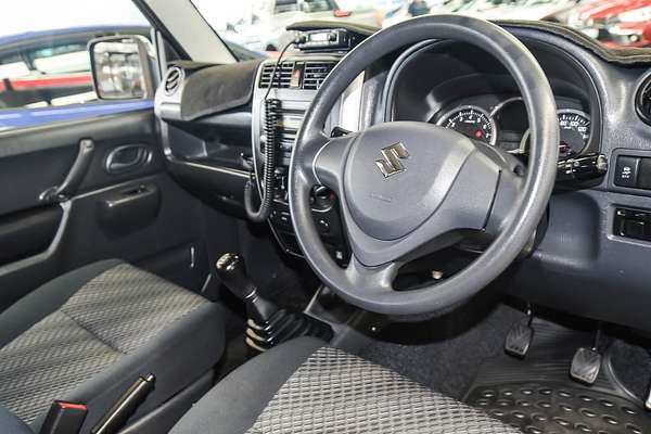 2015 Suzuki Jimny Sierra SN413 T6