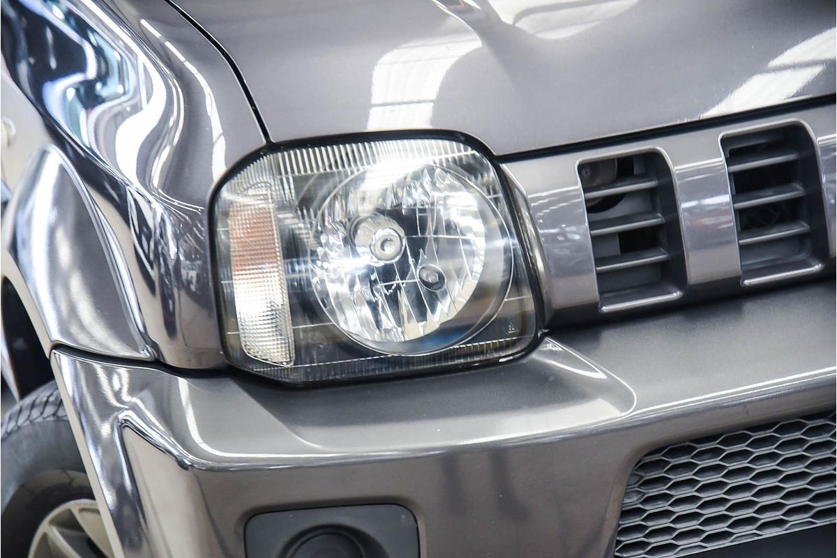 2015 Suzuki Jimny Sierra SN413 T6