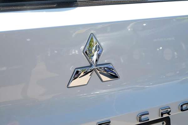 2023 Mitsubishi Eclipse Cross LS YB