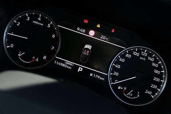 2022 Mitsubishi Outlander ES ZM