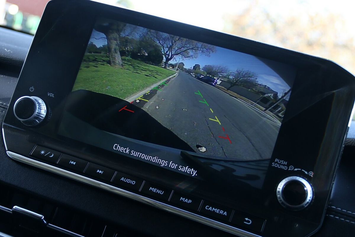 2022 Mitsubishi Outlander ES ZM