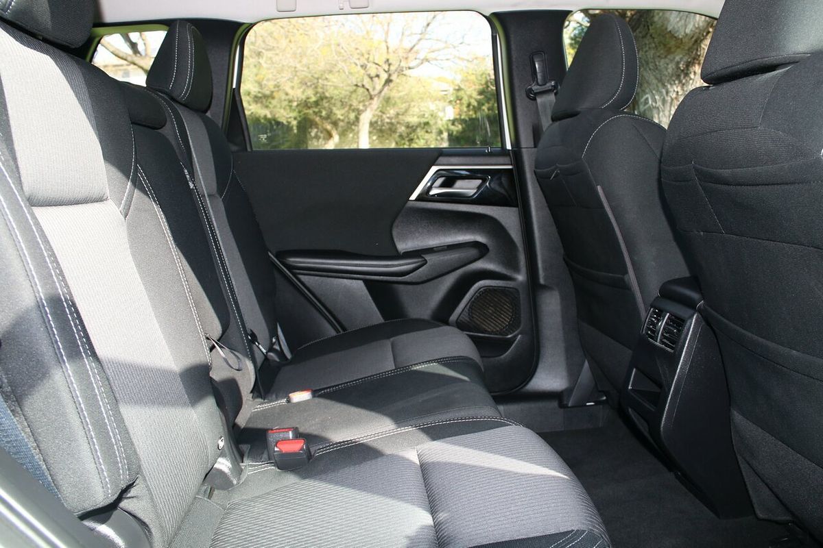 2022 Mitsubishi Outlander ES ZM