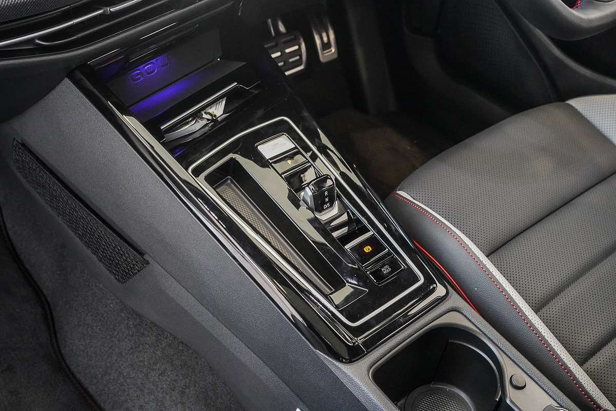 2025 Volkswagen Golf GTI 8.5