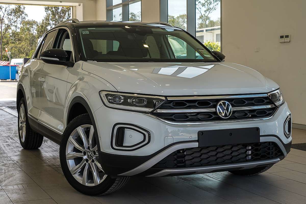 2025 Volkswagen T-Roc 110TSI Style D11
