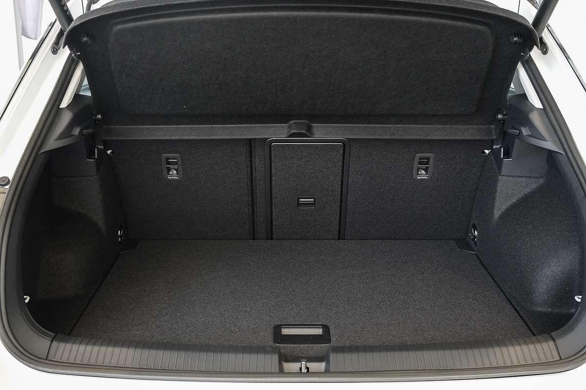 2025 Volkswagen T-Roc 110TSI Style D11