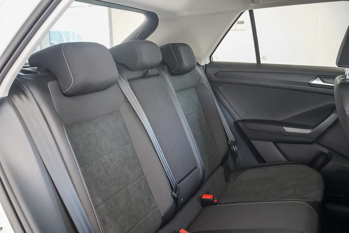 2025 Volkswagen T-Roc 110TSI Style D11