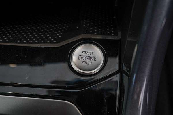 2025 Volkswagen T-Roc 110TSI Style D11