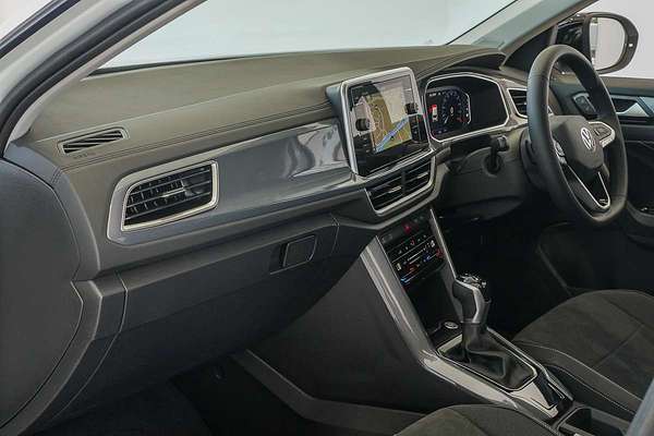 2025 Volkswagen T-Roc 110TSI Style D11