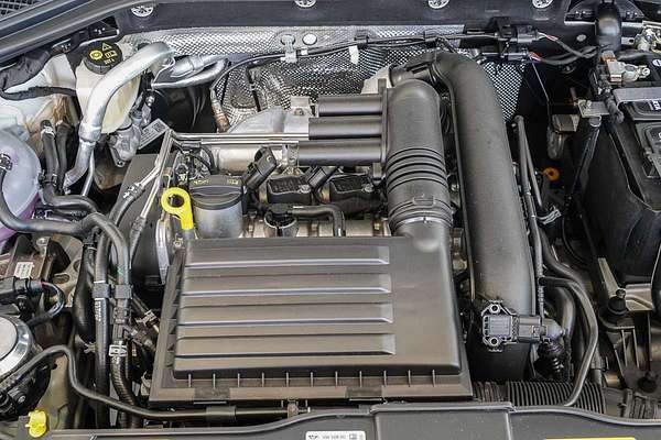 2025 Volkswagen T-Roc 110TSI Style D11