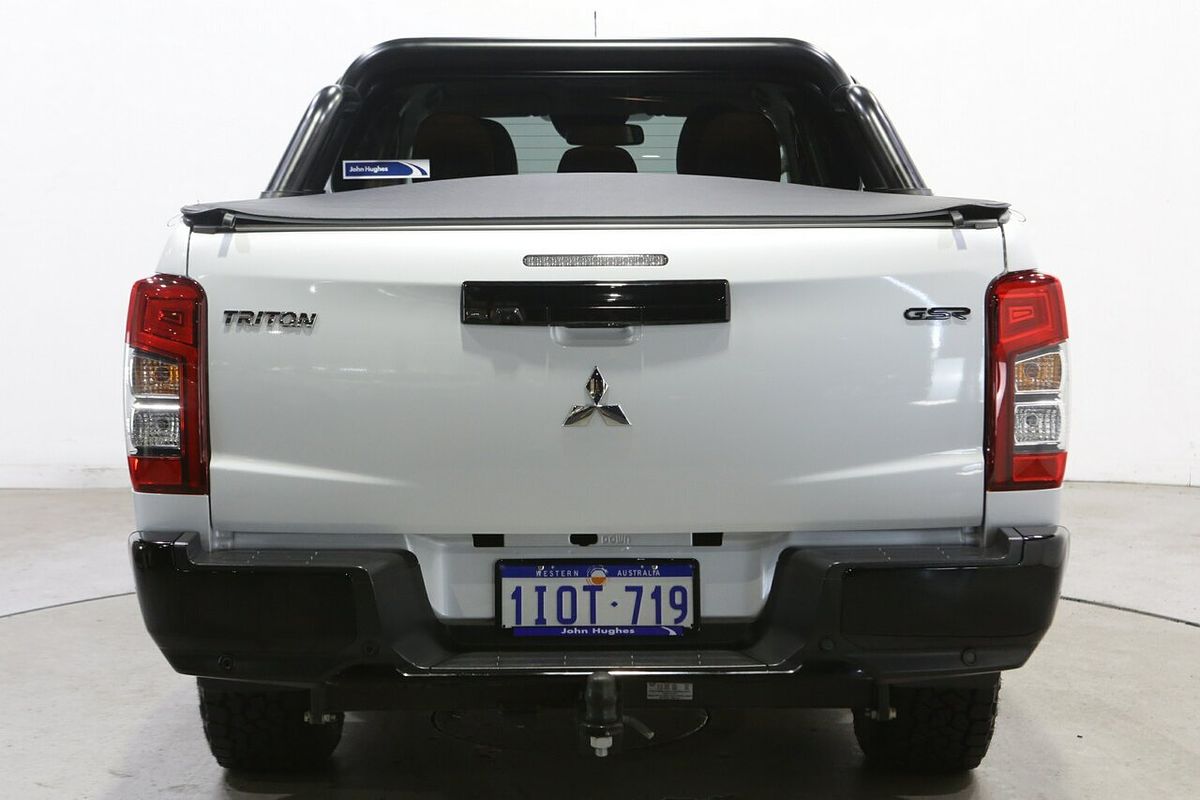 2022 Mitsubishi Triton GSR MR 4X4