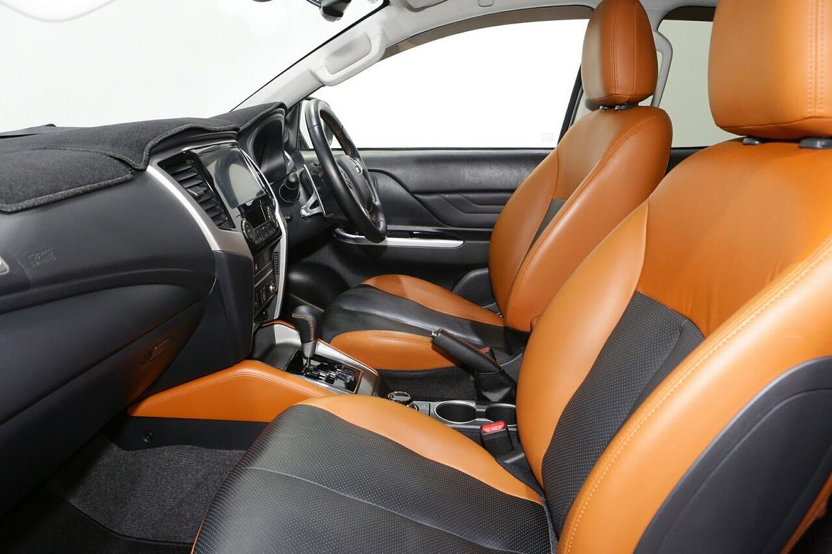 2022 Mitsubishi Triton GSR MR 4X4