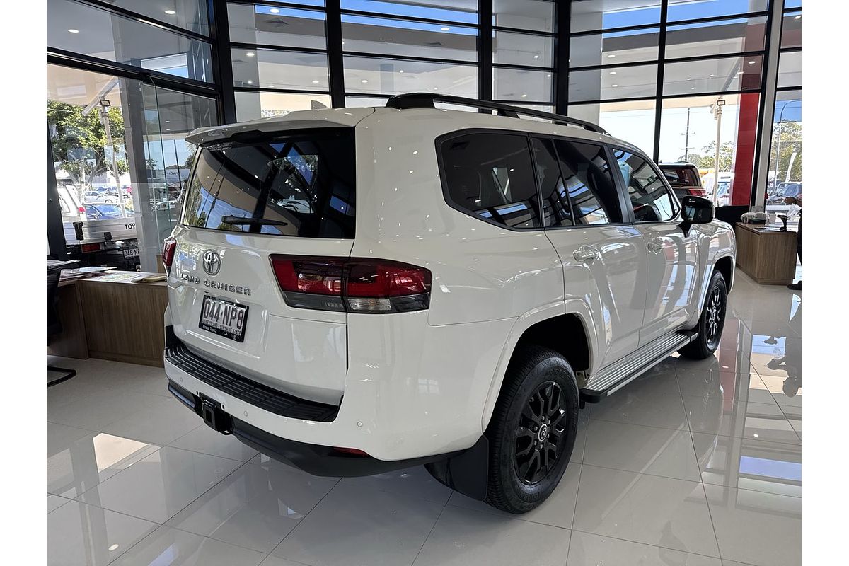 2023 Toyota Landcruiser GXL FJA300R