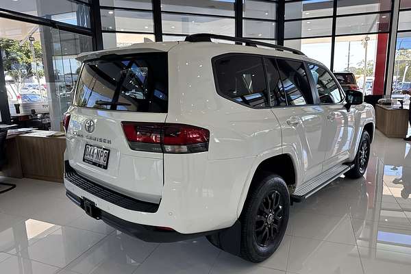 2023 Toyota Landcruiser GXL FJA300R