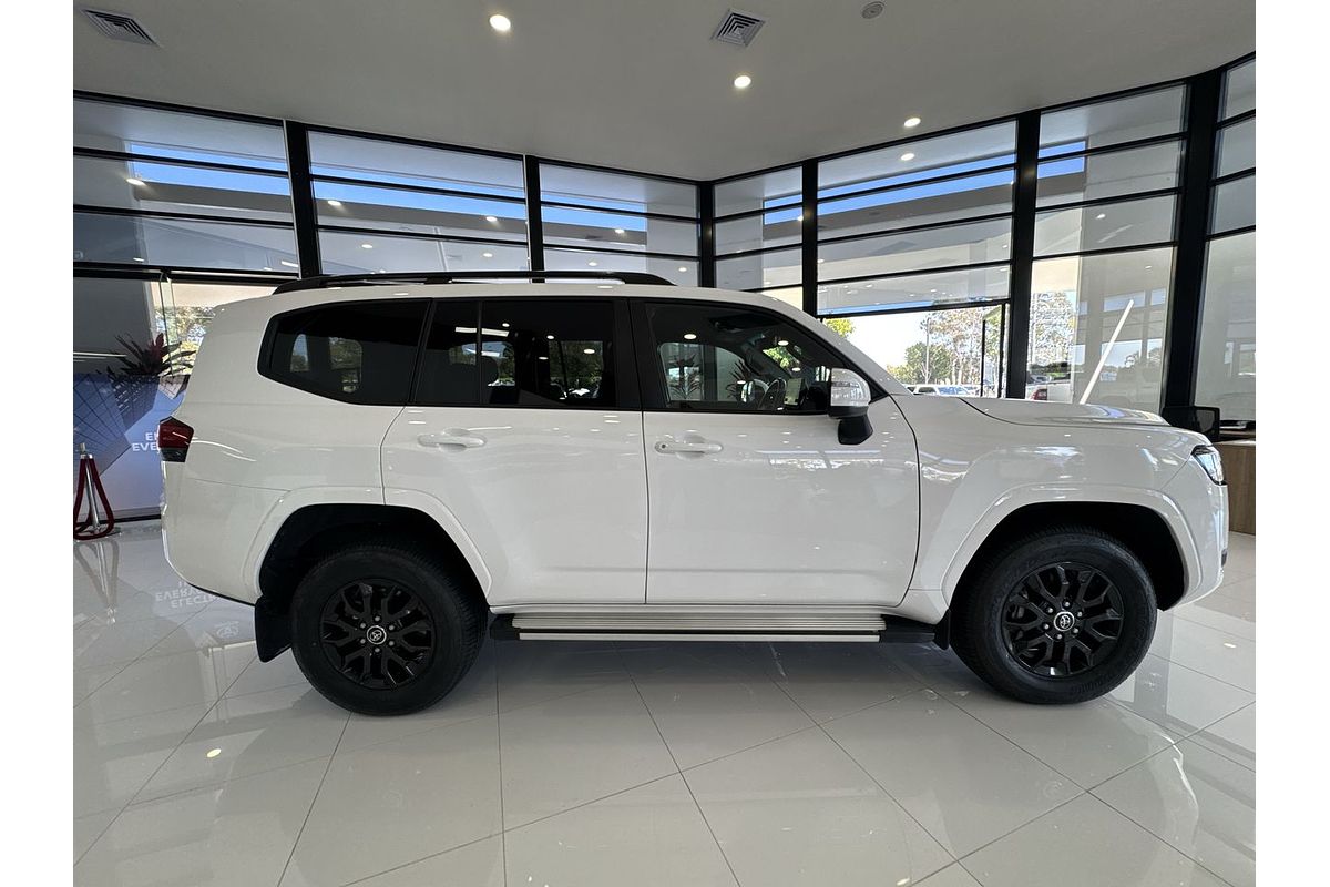 2023 Toyota Landcruiser GXL FJA300R