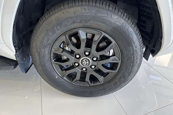 2023 Toyota Landcruiser GXL FJA300R