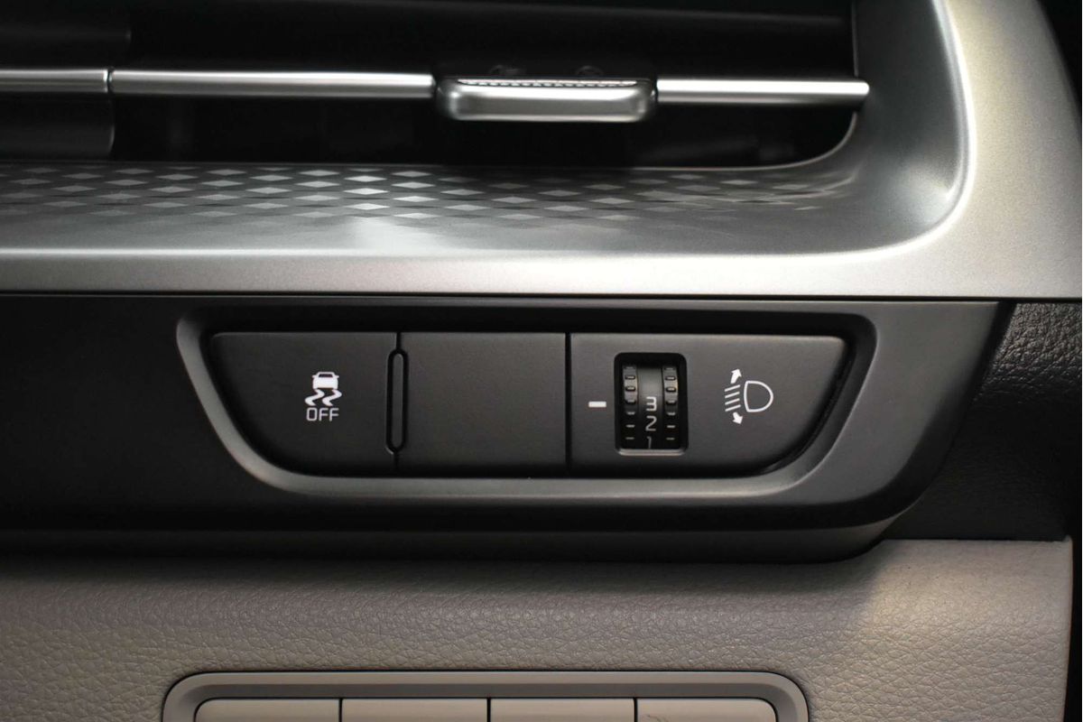 2022 Kia Carnival S KA4