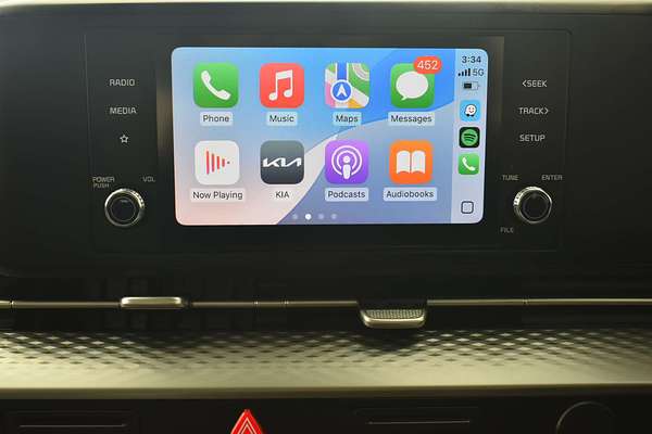 2022 Kia Carnival S KA4