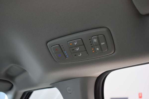 2022 Kia Carnival S KA4