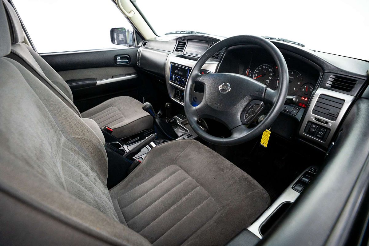 2008 Nissan Patrol ST-L GU 6
