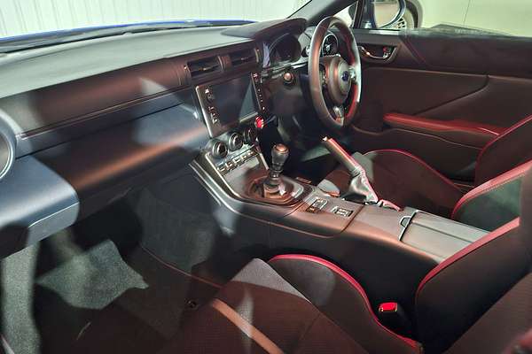 2025 Subaru BRZ tS ZD8