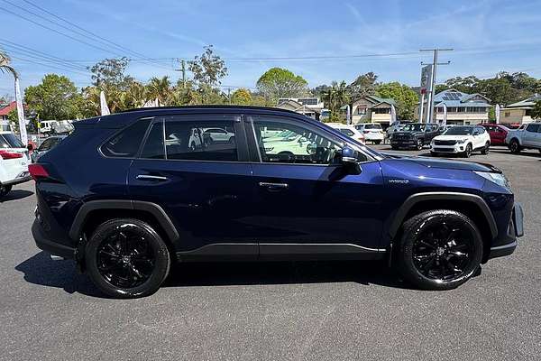 2022 Toyota RAV4 Cruiser AXAH52R