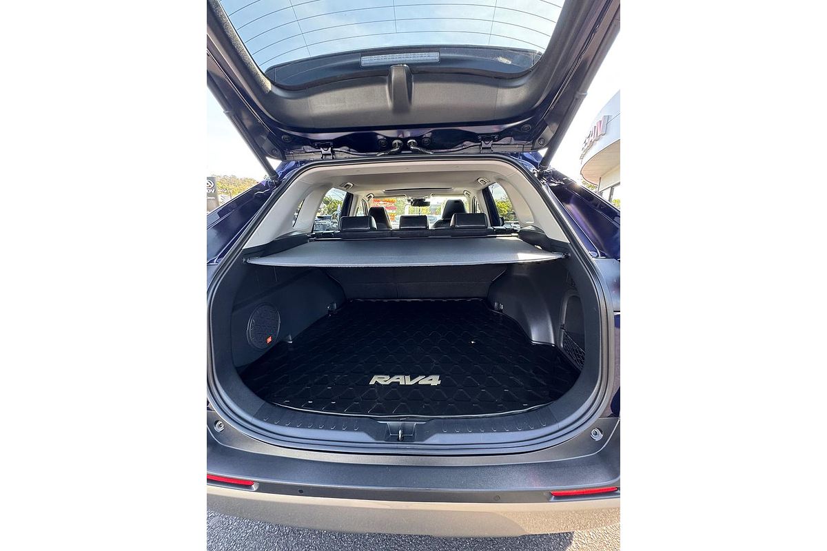 2022 Toyota RAV4 Cruiser AXAH52R