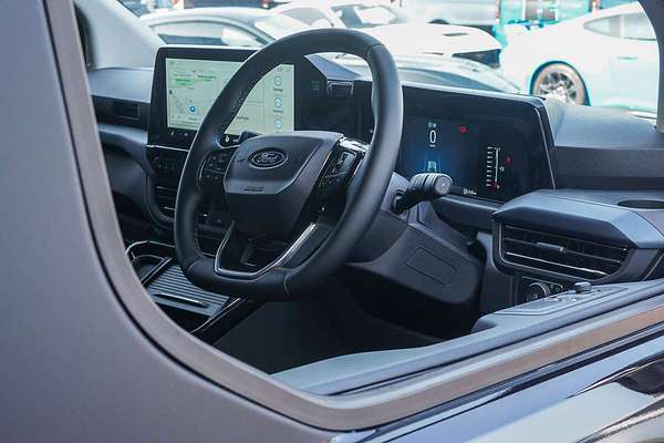 2024 Ford Tourneo Active AV SWB