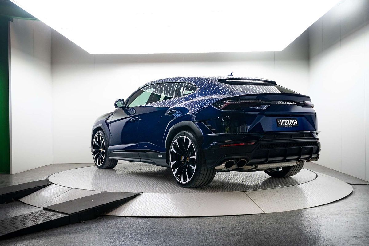 2023 Lamborghini Urus S 636