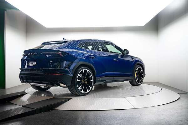 2023 Lamborghini Urus S 636