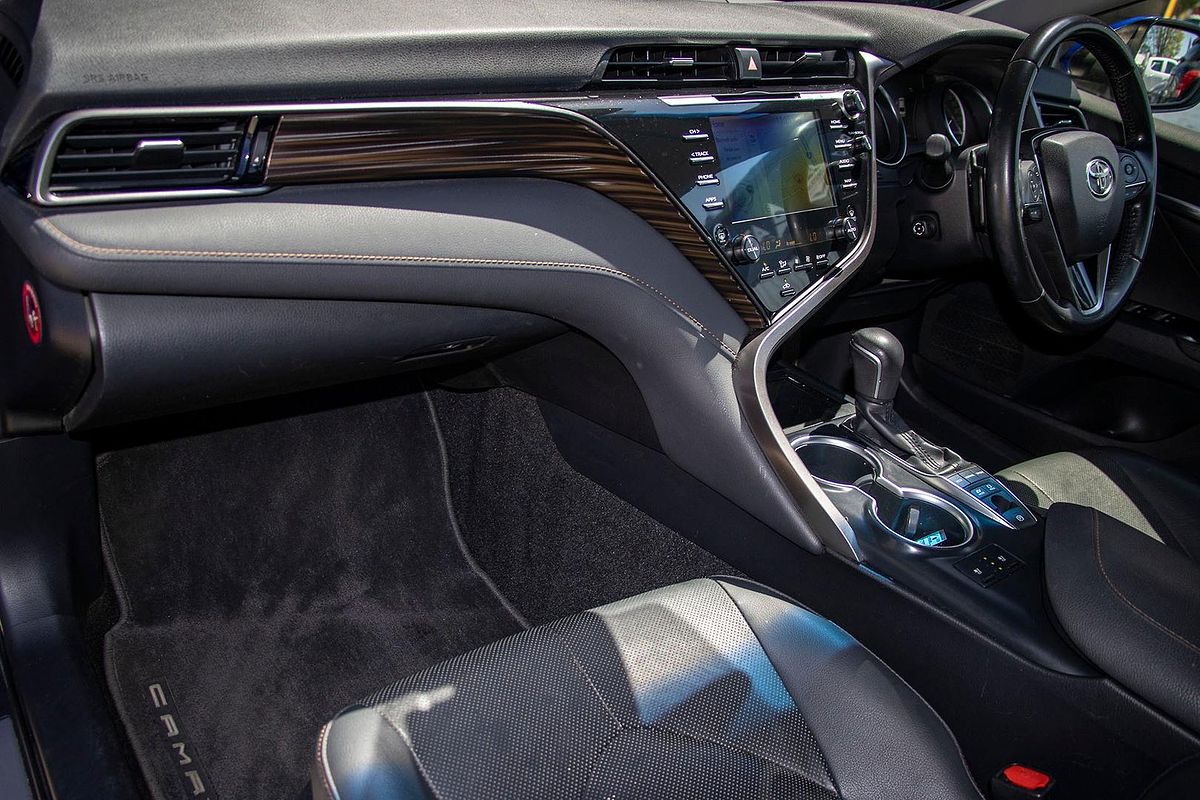 2018 Toyota Camry SL AXVH71R